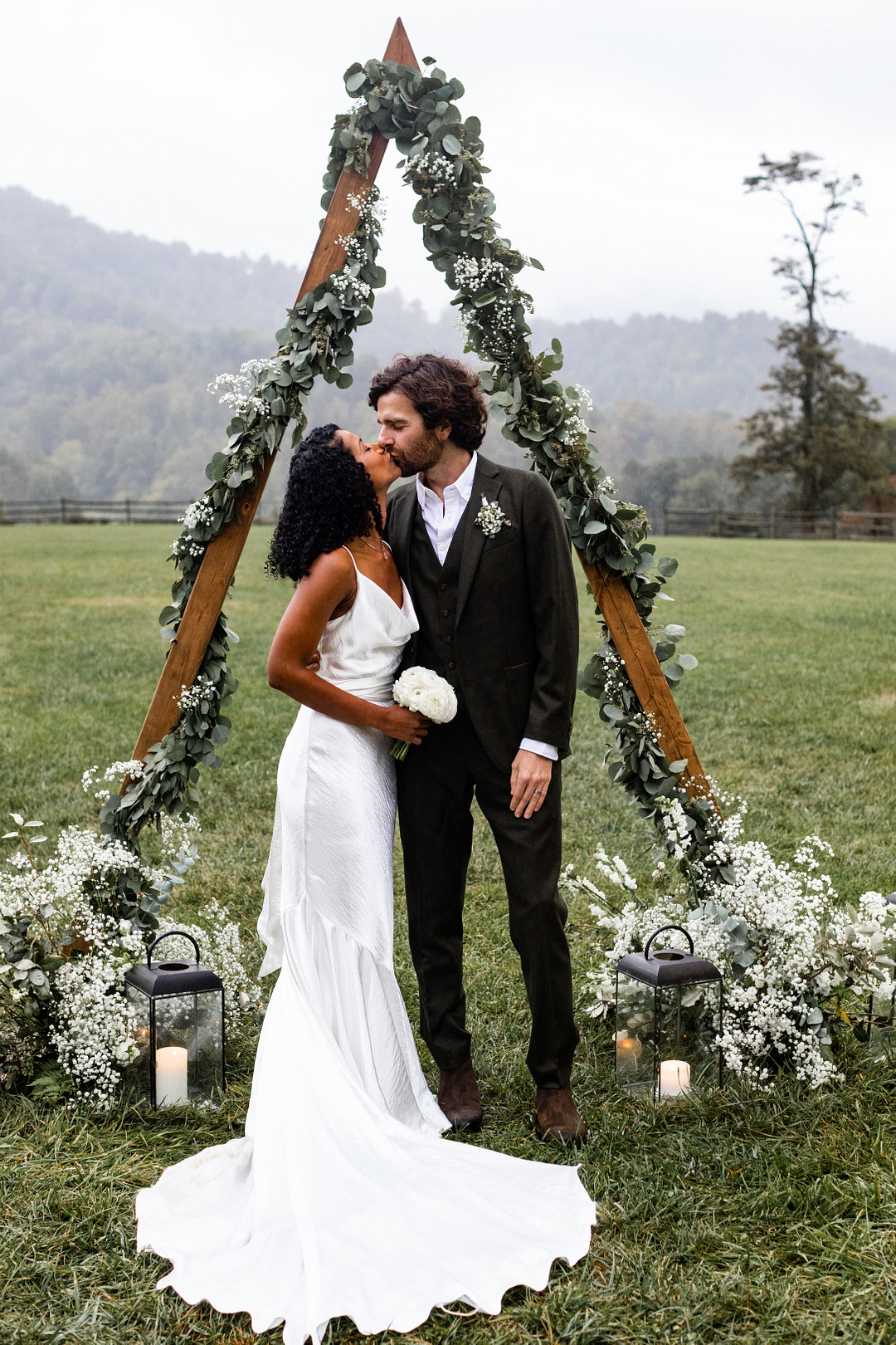 Hill_Ransdell_ST Photography Co_ClaxtonFarmWedding_low.STPhotography-0863