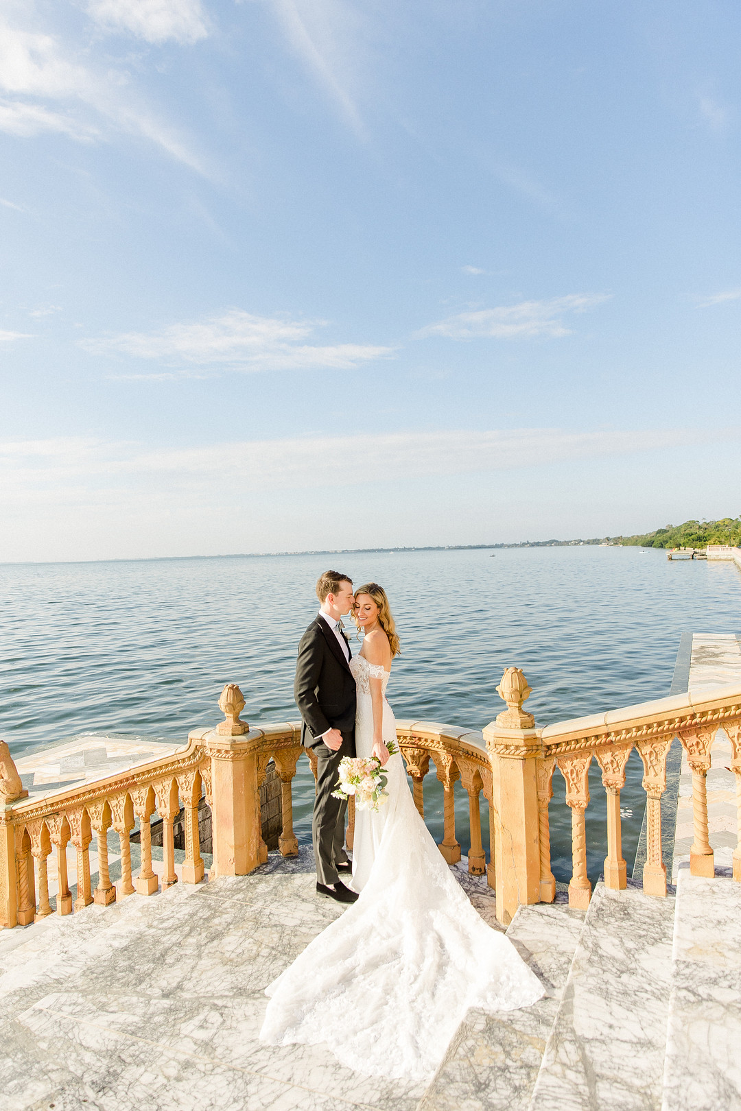Photos by Ailyn La Torre Photography