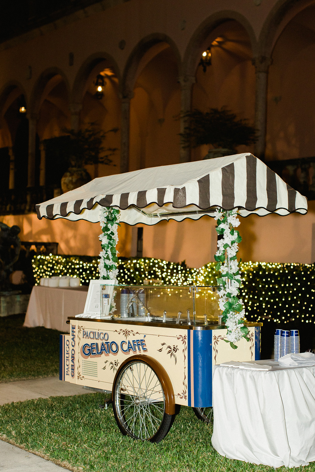 Photos by Ailyn La Torre Photography
