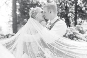 Schuster_Hopkins_Rebekah Leona Photography_Mr & Mrs Schuster-Photographer Favorites-38_low