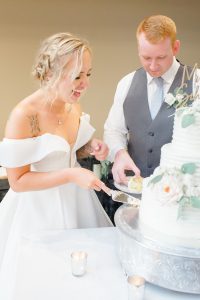 Schuster_Hopkins_Rebekah Leona Photography_Mr & Mrs Schuster-Photographer Favorites-128_low