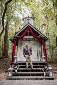 Hoskins_Terrazas_Star Noir Studio_Macabre Nature Micro Wedding_0064_low