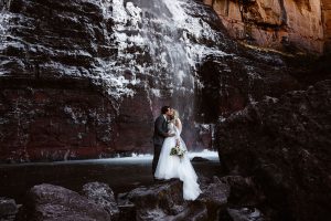 Shoul_Shoul_In Love and Adventure - Elopement Photography_telluride-hiking-elopement-1_low