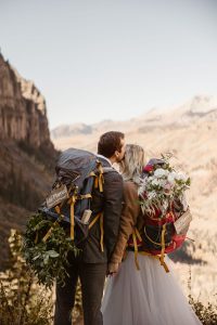 Shoul_Shoul_In Love and Adventure - Elopement Photography_telluride-hiking-elopement-19_low