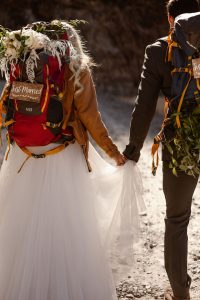 Shoul_Shoul_In Love and Adventure - Elopement Photography_telluride-hiking-elopement-26_low
