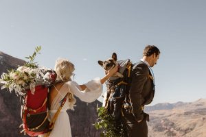Shoul_Shoul_In Love and Adventure - Elopement Photography_telluride-hiking-elopement-35_low