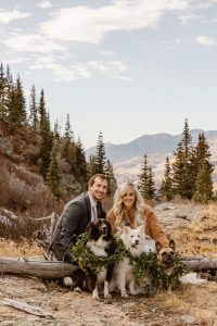 Shoul_Shoul_In Love and Adventure - Elopement Photography_telluride-hiking-elopement-45_low