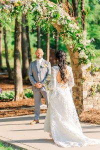 Cottagecore Wedding in the Gardens of Low Meadows Estate_The Lilac Lion Photography_LEO01196_low