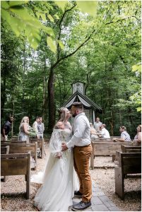 Anderson_Drews_Star Noir Studio_Chapel in the Hollow - Sarah and Jared_1058_low