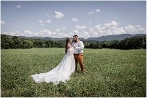 Anderson_Drews_Star Noir Studio_Chapel in the Hollow - Sarah and Jared_1015_low