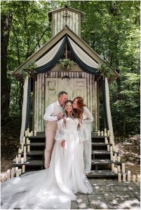 Anderson_Drews_Star Noir Studio_Chapel in the Hollow - Sarah and Jared_1051_low