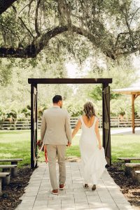Retro Flower Farm at Wandering Oaks_Love & Artistry_WanderingOaksStyledShoot70_low