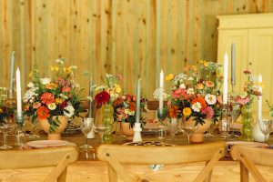 Retro Flower Farm at Wandering Oaks_Love & Artistry_WanderingOaksStyledShoot201_low