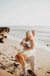 Lile_Snow_Anna Holden Photo_Stuart-Beach-Elopement-Anna-Holden-Photo-45_low