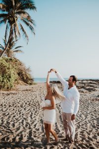 Lile_Snow_Anna Holden Photo_Stuart-Beach-Elopement-Anna-Holden-Photo-59_low