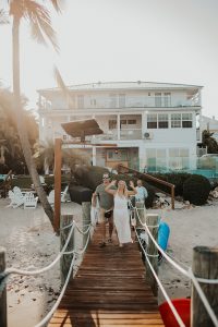 Lile_Snow_Anna Holden Photo_Stuart-Beach-Elopement-Anna-Holden-Photo-63_low