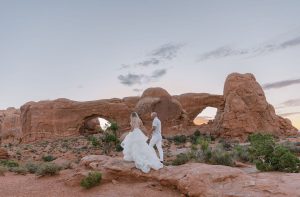 Crossman_Crossman_By Mannuzza LLC_Arches-National-Park-Sunrise-Elopement-By-Mannuzza-39_low
