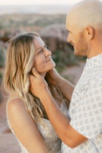 Crossman_Crossman_By Mannuzza LLC_Arches-National-Park-Sunrise-Elopement-By-Mannuzza-81_low