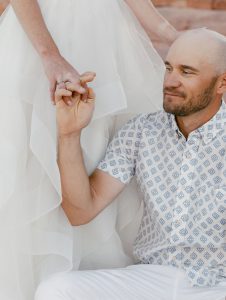 Crossman_Crossman_By Mannuzza LLC_Arches-National-Park-Sunrise-Elopement-By-Mannuzza-102_low