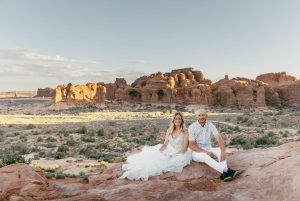 Crossman_Crossman_By Mannuzza LLC_Arches-National-Park-Sunrise-Elopement-By-Mannuzza-108_low