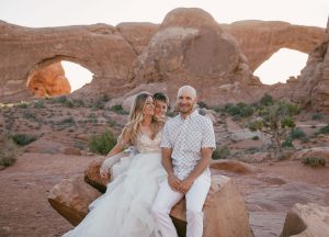 Crossman_Crossman_By Mannuzza LLC_Arches-National-Park-Sunrise-Elopement-By-Mannuzza-144_low