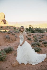 Crossman_Crossman_By Mannuzza LLC_Arches-National-Park-Sunrise-Elopement-By-Mannuzza-154_low