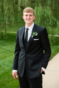 Roeder_Buchanan_Aura Lake Photography_BlakeElaina-0008_low