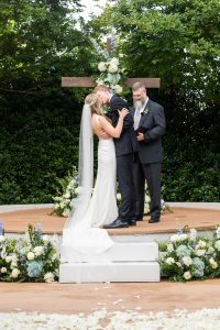 Roeder_Buchanan_Aura Lake Photography_BlakeElaina-0107_low