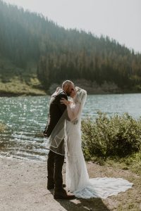 Rosenberger_Bradley_Katie Dawn Photo_AG6I5117_low Dana and Arthur's Little Outdoor Elopement in Crested Butte