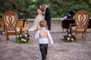 Victoria and Thomas's Super Intimate Wedding with a Beautiful Love Story