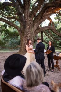 Victoria and Thomas's Super Intimate Wedding with a Beautiful Love Story