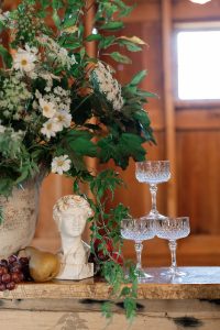 A Timeless Styled Shoot Wedding at Sioux Monti Barn