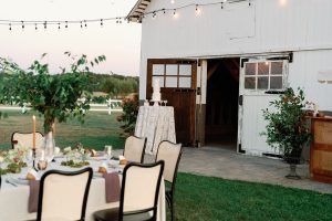 A Timeless Styled Shoot Wedding at Sioux Monti Barn