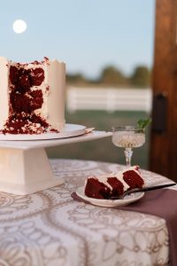 A Timeless Styled Shoot Wedding at Sioux Monti Barn