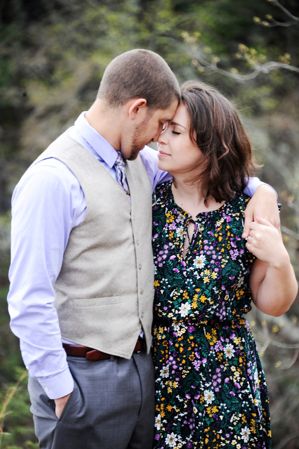 Hannah and Frank's Engagement Shoot at Lovers Leap State Park - Brides ...