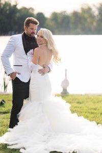 Walleck_Kapusta_Lauren Ashley Studios_Lauren-Ashley-Studios-Lakeside-Wedding-129_low Katie and Kyle’s Luxurious Lakeside Wedding