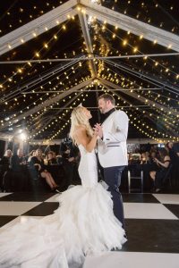 Walleck_Kapusta_Lauren Ashley Studios_Lauren-Ashley-Studios-Lakeside-Wedding-188_low Katie and Kyle’s Luxurious Lakeside Wedding