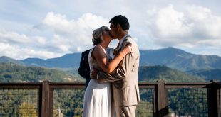 Chelsea and Eli's Destination Wedding in Mountain Top Cabin