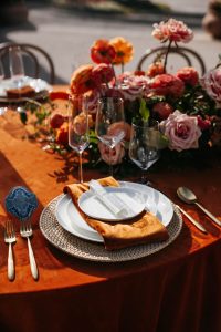 A Colorful and Romantic Courtyard Wedding_Cynthia Dalene Photo_Courtyard-21_low A Colorful and Romantic Courtyard Wedding Styled Shoot at Bella Collina