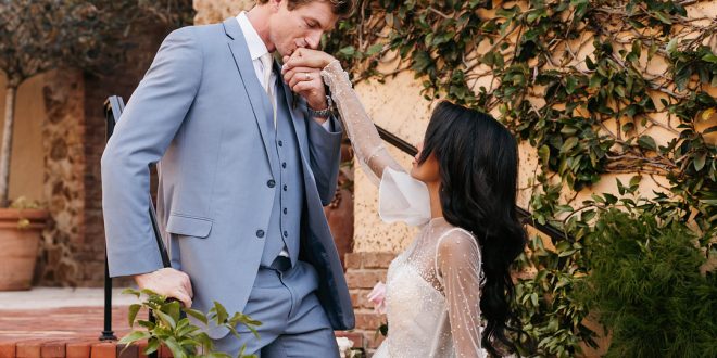A Colorful and Romantic Courtyard Wedding Styled Shoot at Bella Collina