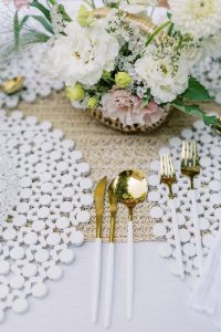 danielle-cargill-photogaphy-lillies-bloom-floral Luxury Garden Picnic Wedding Styled Shoot