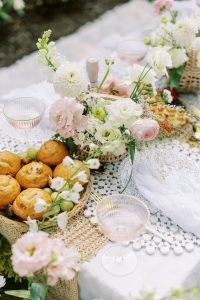 danielle-cargill-photogaphy-lillies-bloom-floral Luxury Garden Picnic Wedding Styled Shoot