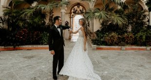 Elegant and Romantic Miami Wedding at Vizcaya Museum and Gardens