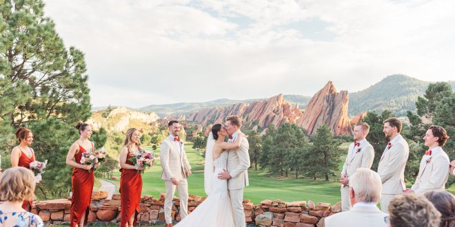 Hannah and Sean's Beautiful Outdoor Fall Wedding at Arrowhead Golf Course