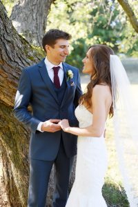 Stephanie and Stephen's Vibrant Summer Wedding at the Ethan Allen Hotel