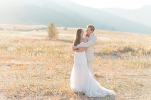 Hannah and Sean's Dreamy Post Wedding Photo Session