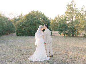 Kristen and Zavier’s Golden Christmas Wedding at Hidden Creek