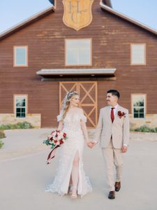 Kristen and Zavier’s Golden Christmas Wedding at Hidden Creek