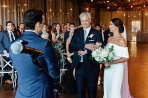 ws photography chicago Shannon and Kevin's Rainy Day Wedding at Rockwell On The River