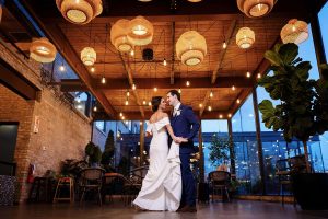 ws photography chicago Shannon and Kevin's Rainy Day Wedding at Rockwell On The River